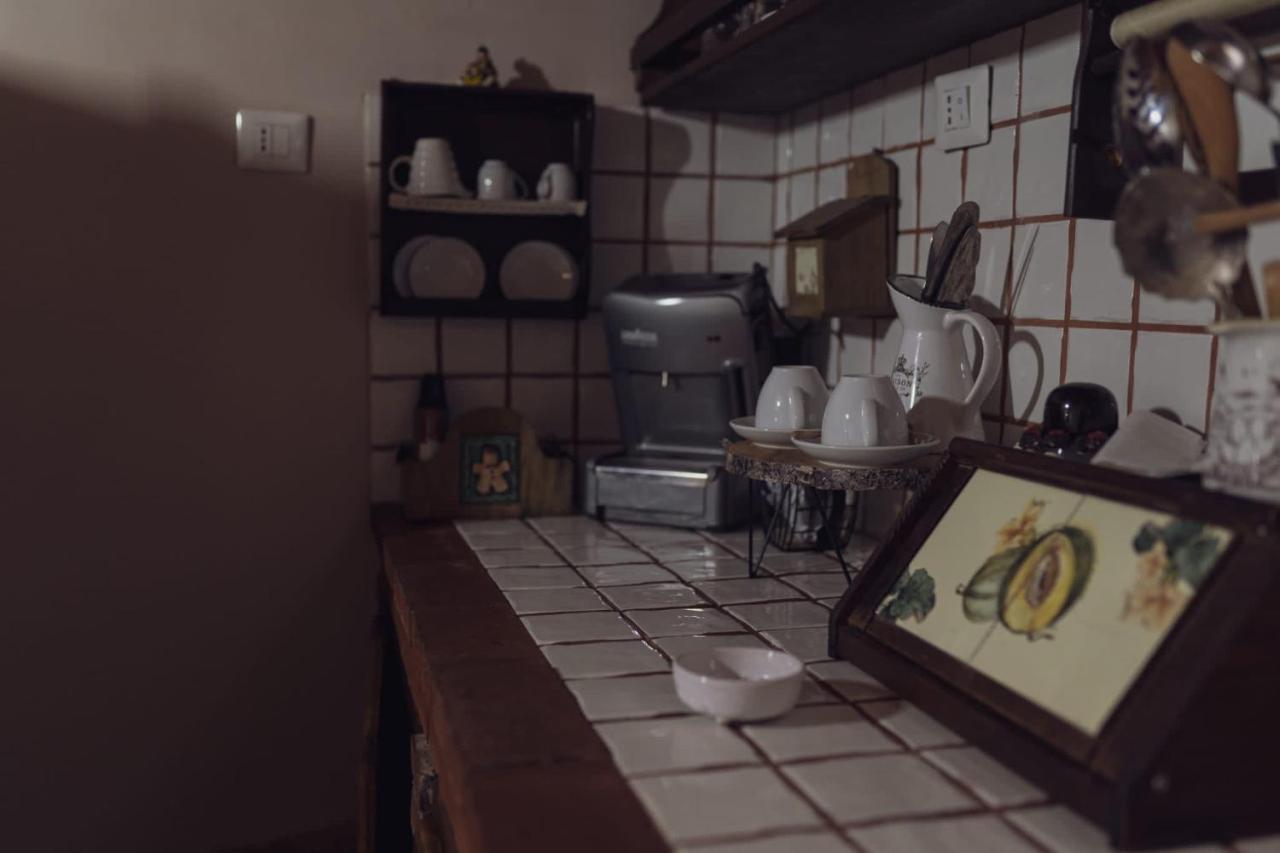 Ragalna Il Rifugio Di Aitnaヴィラ エクステリア 写真